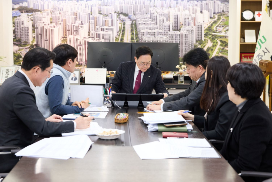 3.6.-양주시, ‘2026년 제1차 시민과의 소통 건의사항 처리현황 보고회’ 개최.jpg