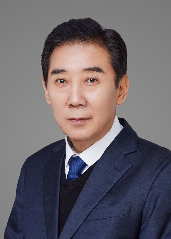 박윤국 민주당후보.jpg