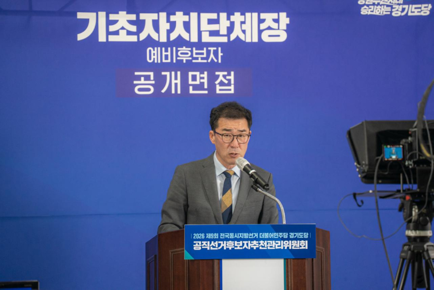 공관위원장 브리핑사진1.jpg