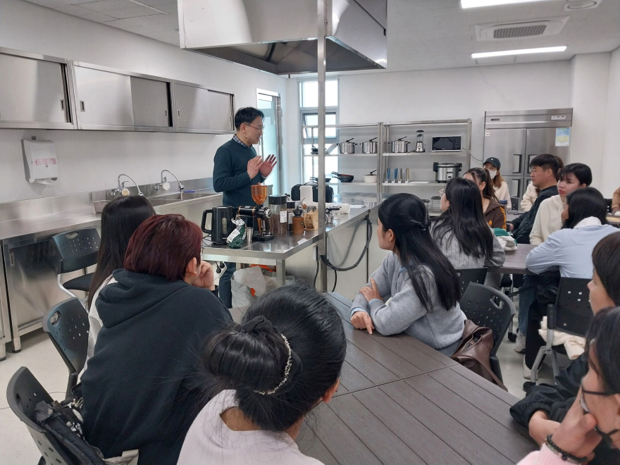 10-2 포천시, 「바리스타 2급 자격증 취득과정」 운영.jpg