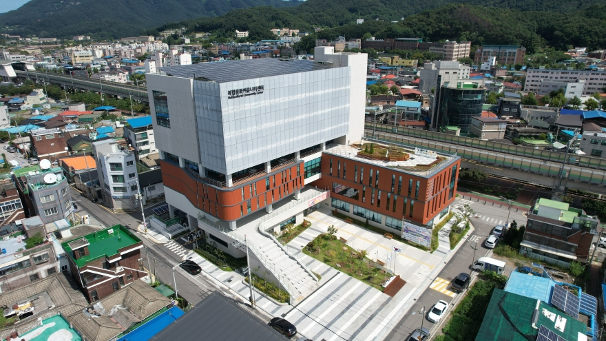 2. 오르빛도서관, ‘민물고기 이동도서관’공모 당당히 선정! (2).jpg