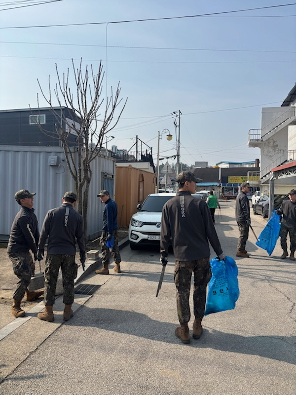 9-3 포천시 일동면, 민관군이 함께하는 국토대청소 실시3.jpg