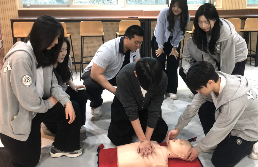 [260327 보도자료] 경민IT고, 경기북부 심폐소생술 대회 의정부 대표 출전 (사진1).jpg