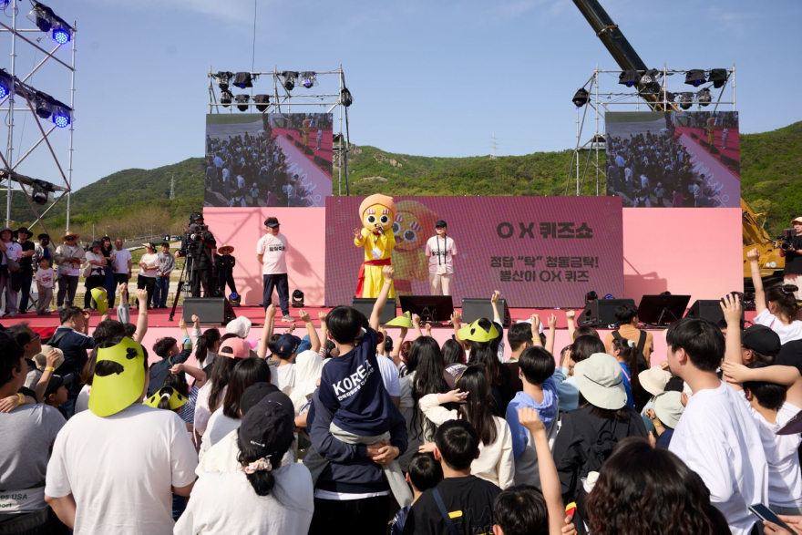 4.20.-12만명 몰린 양주 회암사지 축제…‘참여형 전환’ 통했다1.jpg