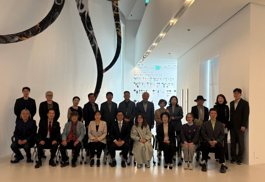 4.30.-양주시립장욱진미술관, 《보이는 선, 보이지 않는 결》 개막식 개최.jpg