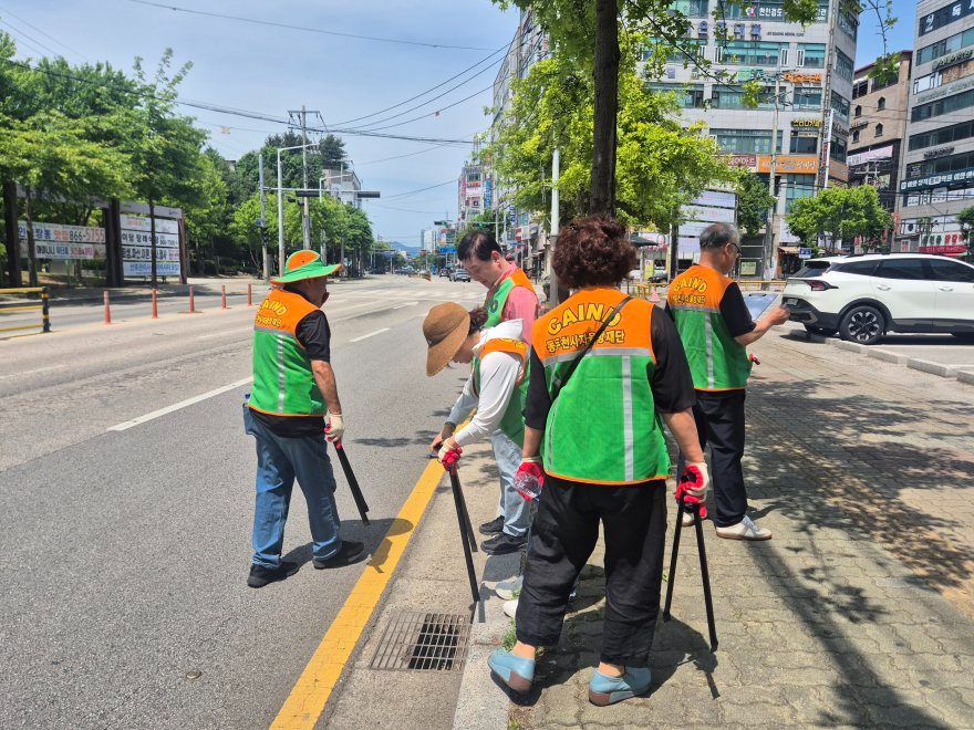 7. 송내동 지역자율방재단, 여름철 대비 생활주변 위험요소 집중 점검 실시.jpg