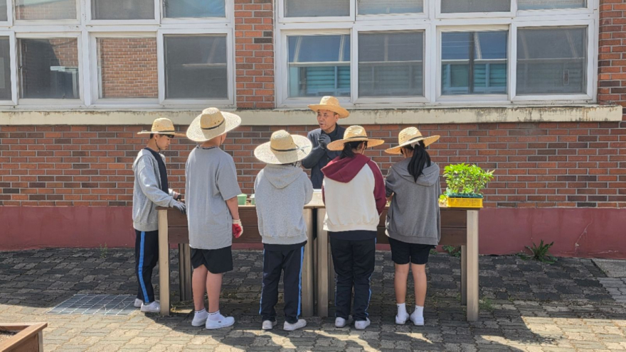 5.26.-양주시  치유농업 프로그램 참여기관 모집2.jpg