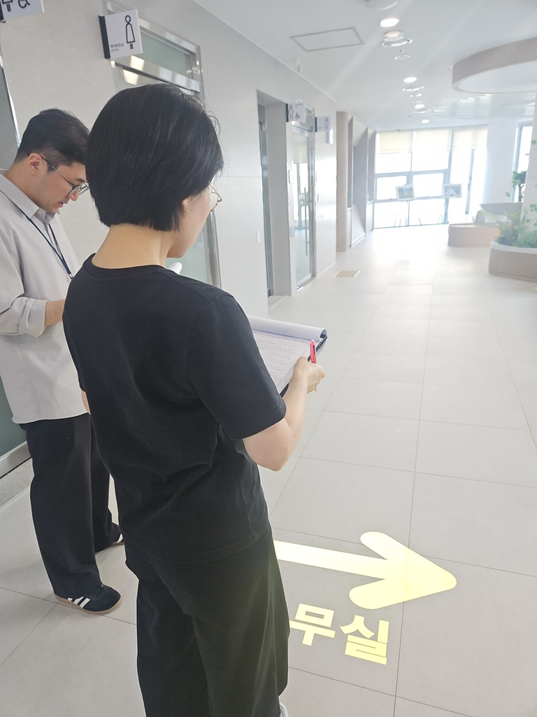 3.노인복지과(의정부시,+하절기+노인+일자리+지원기관+안전점검+실시)2.jpg