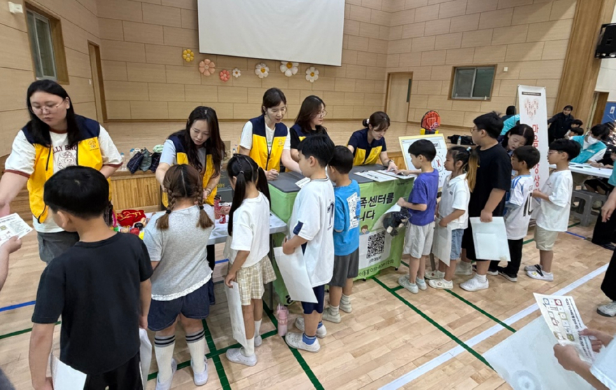 7.복지정책과(의정부시지역사회보장협의체+교육청소년분과,++‘학교로+FUN하게+찾아가는+YOU관기관+네트워크’+실시)4.jpg