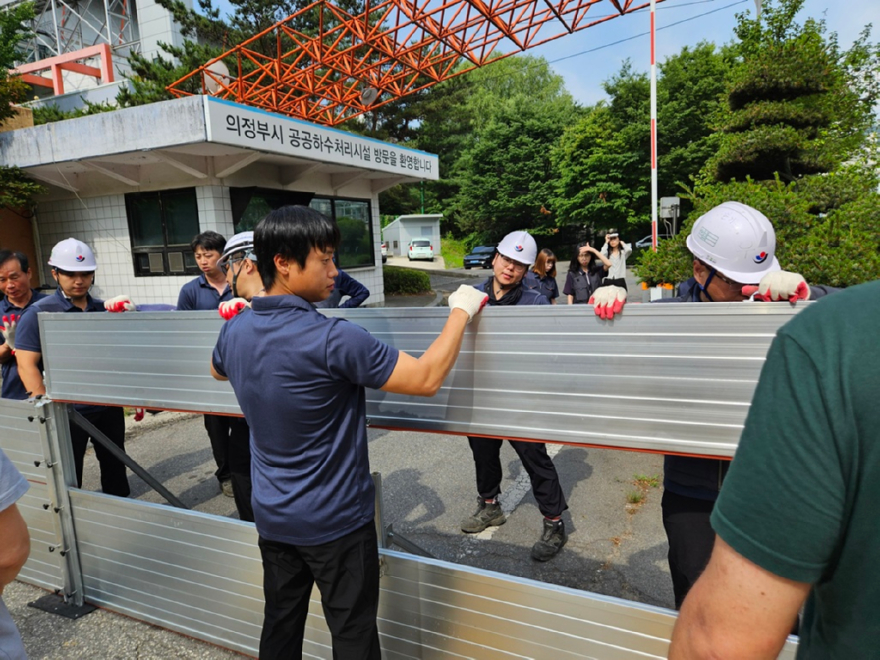 10.하수처리과(의정부시,+집중호우+대비+공공하수처리시설+침수+예방+총력)2.jpg