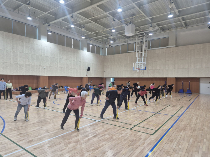 12-2 포천시장애인체육회, '어르신 스포츠강좌 프로그램' 운영.jpg