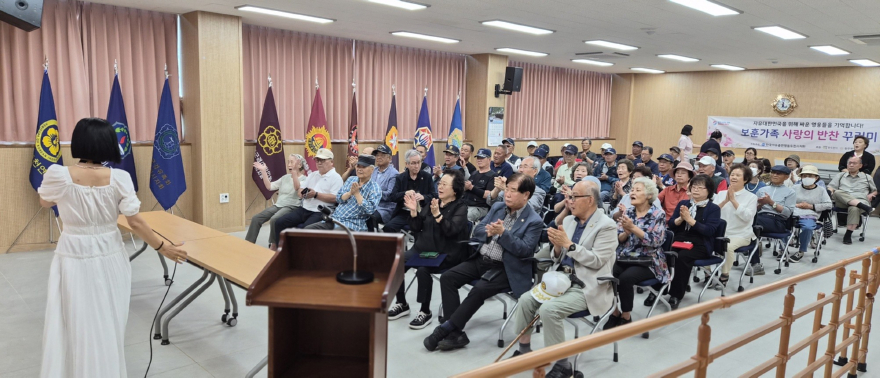 10. 한국자유총연맹 동두천시지회, 보훈가족에 따뜻한 나눔 실천(2).jpg