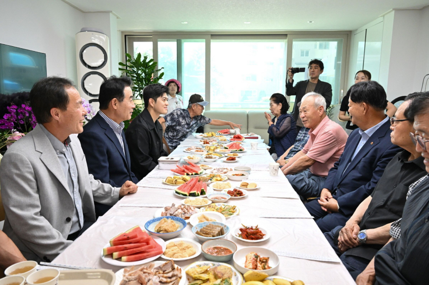 2-3 포천동 유한아파트경로당 개소식 개최3.jpg