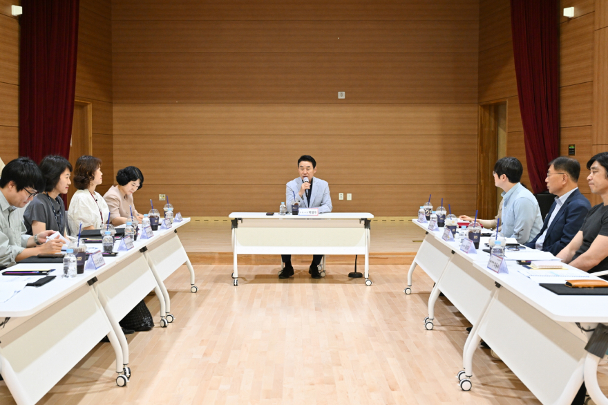 2-1 포천시 학교복합시설, 제1회 일동초등학교 수영장 운영협의회 개최.jpg