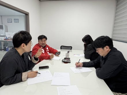 황용 예비후보, 실무진과 매일 회의하며 '현장 밀착형' 정책 구상 몰두