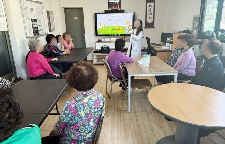 동두천시, ‘치매가 장벽 되지 않는 마을’ 만든다… 4주간 힐링 프로그램 성료