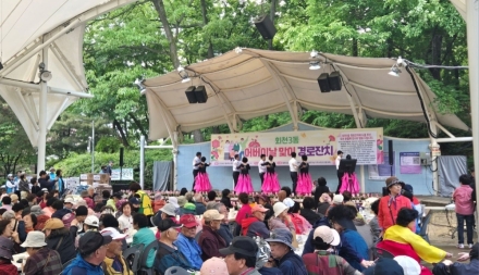 양주시 회천3동, 봉우근린공원서 ‘경로잔치’ 개최... 신·구 세대 화합의 장 마련