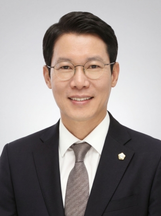 임종훈 포천시의회 의장 퇴임 “8년 의정활동, 언제나 판단 기준은 시민이었다”