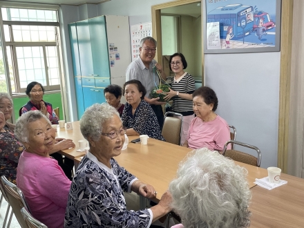 동두천시 소요동, 초복 맞이 경로당 20개소 수박 나눔 및 민생 예찰