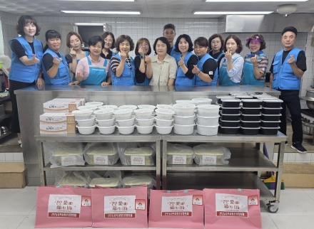 포천시 선단동 보장협의체, 취약계층 50가구에 ‘선단애 복나눔’… 폭염 속 안부 점검