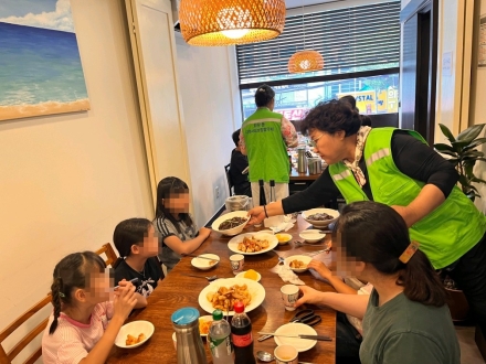 의정부시 호원1동 지사협, 중식당 랑차이와 취약계층 아동 나눔 행사 전개