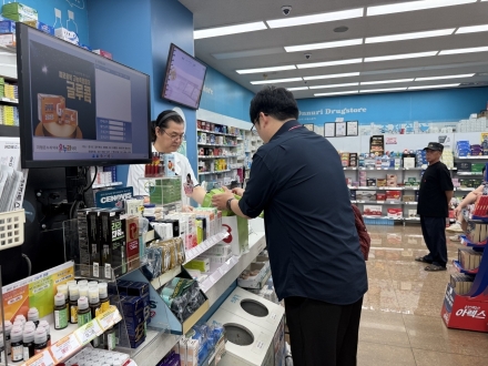 동두천시 무한돌봄센터, 지행역 일대서 복지 사각지대 위기가구 발굴 홍보